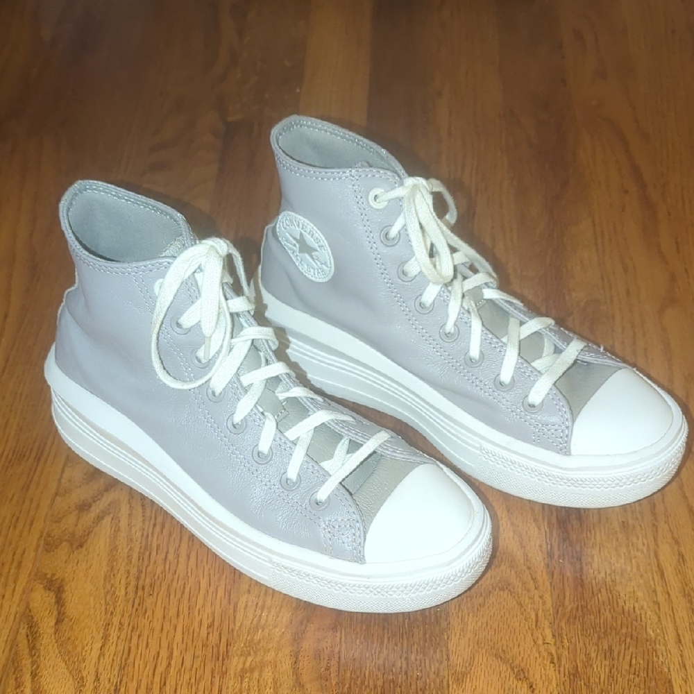Converse Women's Gray Leather Platform Tennis Shoes Sneakers 10